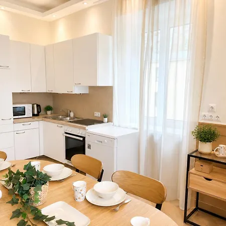 Book-a-room 33 Apartment Salzburg