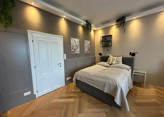 Book-a-room 33 * Salzburg