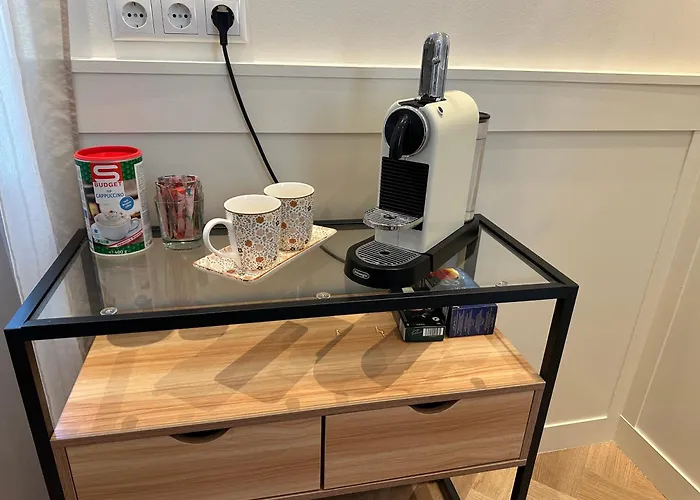 Book-a-room 33 Daire